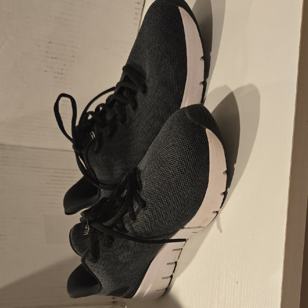 KURU Black and White Women's Sneakers